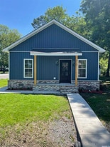 320 Brinkley St in Carlisle, AR - Building Photo