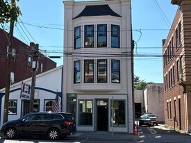 81 North Ave in Owego, NY - Building Photo