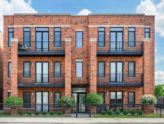 property at 7353 W Grand Ave