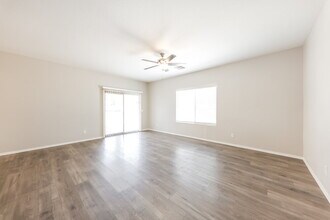 13275 N Primrose St in El Mirage, AZ - Building Photo - Building Photo