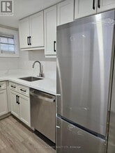 159 Richmond St in Richmond Hill, ON - Building Photo - Building Photo