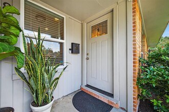 4318 De Milo Dr in Houston, TX - Building Photo - Building Photo