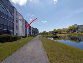 7320 Amberly Ln in Delray Beach, FL - Building Photo - Building Photo