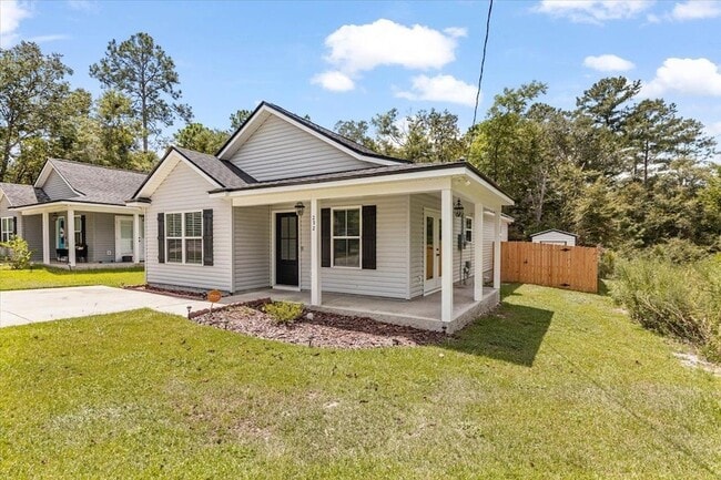 232 Tafflinger Rd in Crawfordville, FL - Building Photo - Building Photo