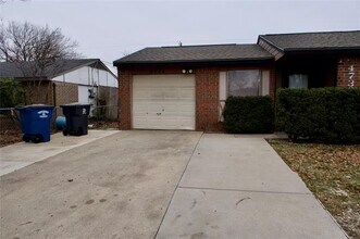 4735 Pecan Meadow Dr in Dallas, TX - Building Photo - Building Photo