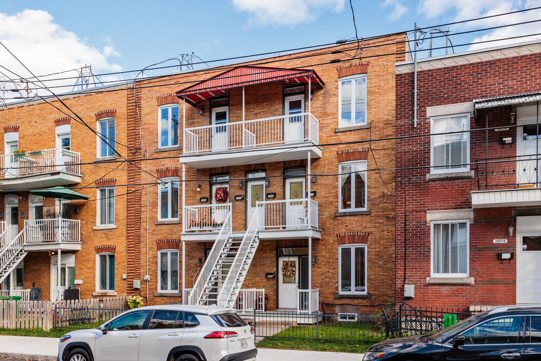 3866 Joseph Rue in Verdun, QC - Building Photo