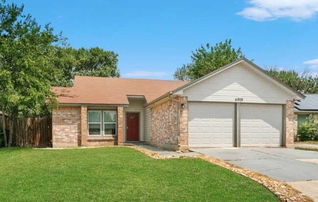 6909 Quail Lake Dr in San Antonio, TX - Building Photo - Building Photo