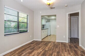 1805 Wharf Rd in Sarasota, FL - Building Photo - Building Photo