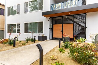 the Cathryn Apartments in San Diego, CA - Building Photo - Building Photo