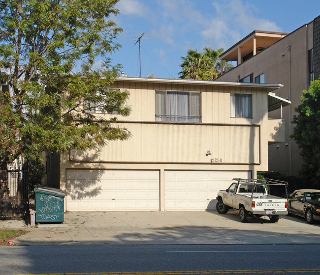 10335 Almayo in Los Angeles, CA - Building Photo - Building Photo