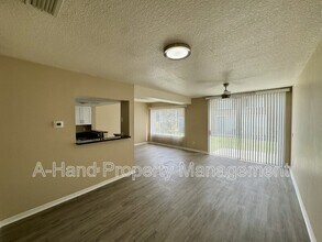 522 Australian Way in Davenport, FL - Building Photo - Building Photo
