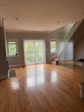 4933 S Prairie Ave in Chicago, IL - Building Photo - Building Photo