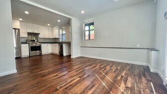 696 29th St in Oakland, CA - Building Photo