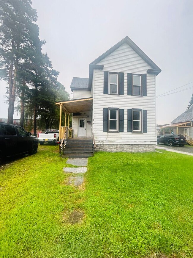 55 Prospect St in Gouverneur, NY - Building Photo - Building Photo