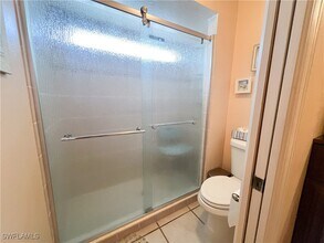 1813 SW 26th St in Cape Coral, FL - Foto de edificio - Building Photo