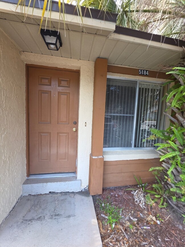 property at 5184 La Mancha Ct