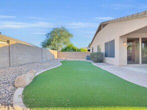 261 N Nash Way in Chandler, AZ - Building Photo - Building Photo