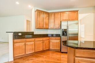 616 Rainier Rd in Charlottesville, VA - Building Photo - Building Photo