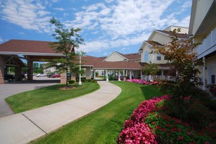 Parkwood Heights- Senior Living Apartments