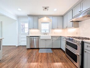 3510 Glen Haven Blvd in Houston, TX - Building Photo - Building Photo