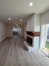6401 Deihl Rd in Houston, TX - Building Photo - Building Photo