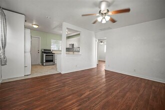 1511 35th Ave N in St. Petersburg, FL - Building Photo - Building Photo