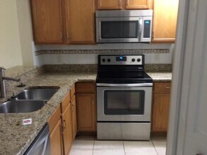 2918 S Semoran Blvd in Orlando, FL - Building Photo - Building Photo