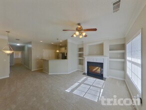 6358 Olmadison Pl in Atlanta, GA - Foto de edificio - Building Photo