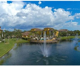 8351 38th St Cir E in Sarasota, FL - Building Photo - Building Photo