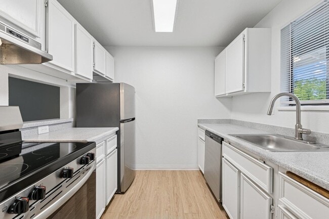 Shannon South in Boise, ID - Building Photo - Building Photo