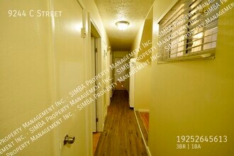 9244 C St in Oakland, CA - Building Photo - Building Photo