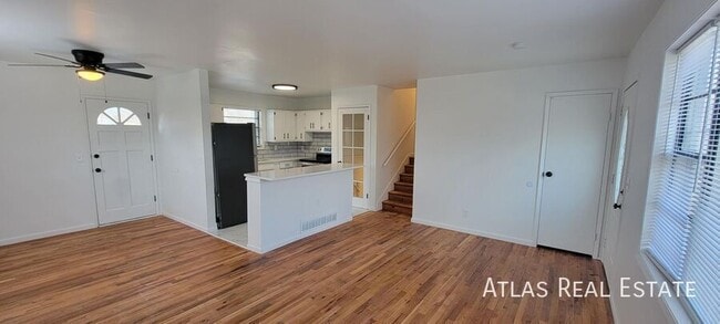 4912 N Sycamore Dr in Kansas City, MO - Building Photo - Building Photo