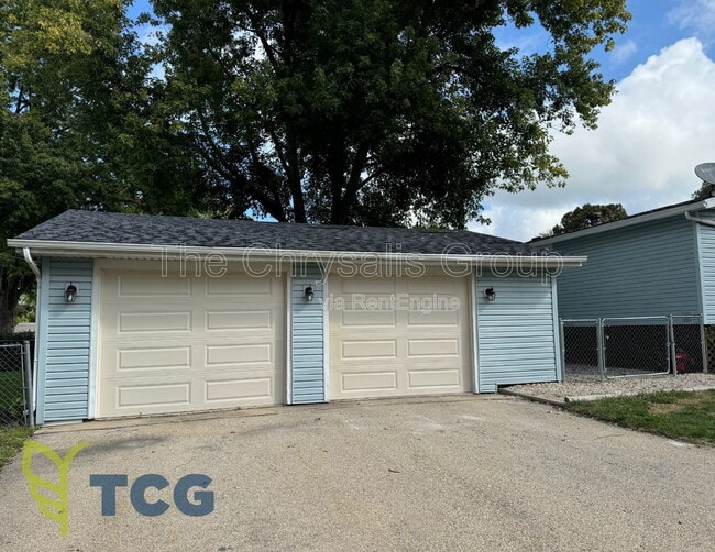 1802 Herbert St in Streator, IL - Building Photo - Building Photo