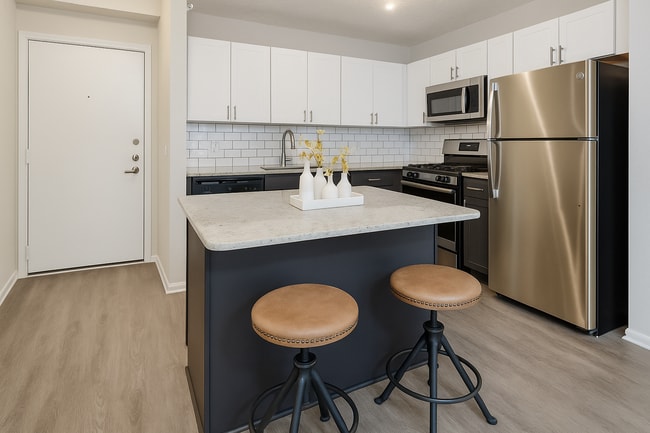 122 Nassau St, Unit 1B in New York, NY - Foto de edificio - Building Photo