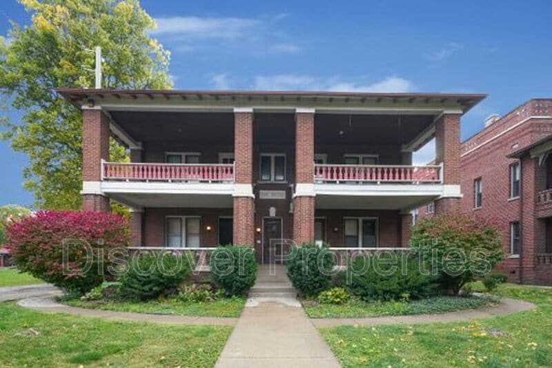 1335 Central Ave in Indianapolis, IN - Building Photo