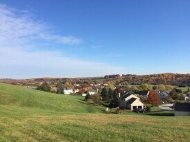 727 Jacques Cir in Chester Springs, PA - Building Photo