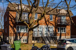 3195 Appleton Av in Montréal, QC - Building Photo