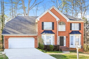 803 Alta Ct in Lithonia, GA - Building Photo