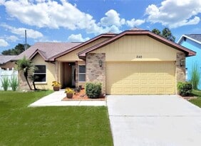 240 Whisper Lake Rd in Palm Harbor, FL - Building Photo