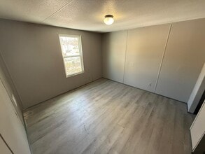 719 Barren Hollow Rd in Hurricane Mills, TN - Building Photo - Building Photo