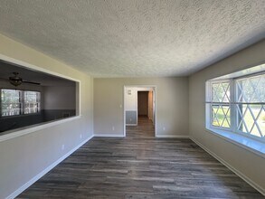 3619 Thorndike Dr in Fayetteville, NC - Building Photo - Building Photo