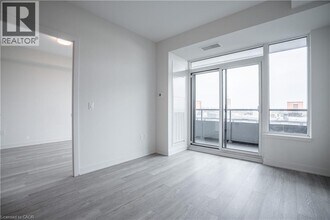 212 King William St in Hamilton, ON - Building Photo - Building Photo