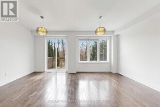 87 Dariole Dr in Richmond Hill, ON - Building Photo - Building Photo