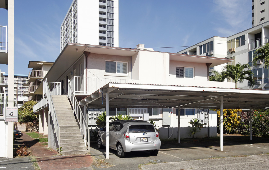 1510 Liholiho St in Honolulu, HI - Building Photo