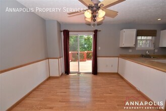 355 Rambling Ridge Ct in Pasadena, MD - Building Photo - Building Photo