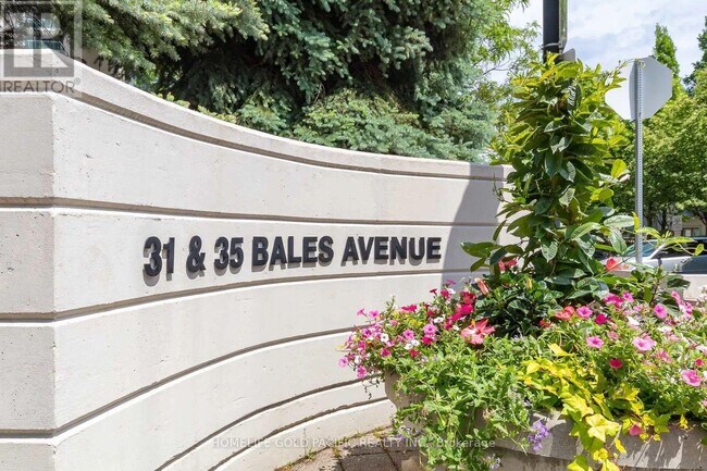 35-1135 Bales Ave in Toronto, ON - Building Photo - Building Photo