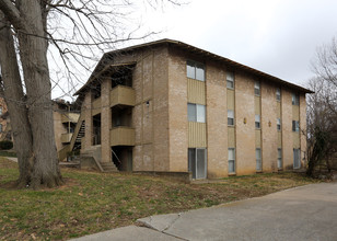 Woodside Apartments in Nashville, TN - Foto de edificio - Building Photo