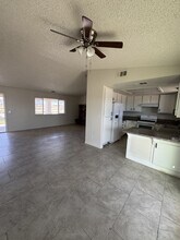 19672 Neuralia Rd in California City, CA - Building Photo - Building Photo