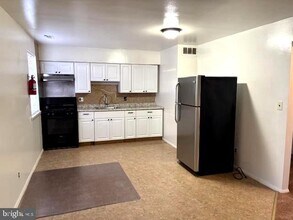 1331 N Black Horse Pike in Monroe, NJ - Building Photo - Building Photo