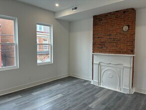 1539 Lowrie St in Pittsburgh, PA - Building Photo - Building Photo